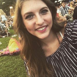 Meet your Posher, Calli